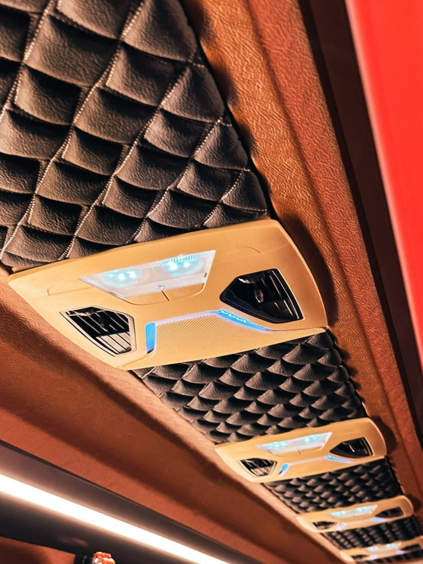 Console with reading lights and ventilation